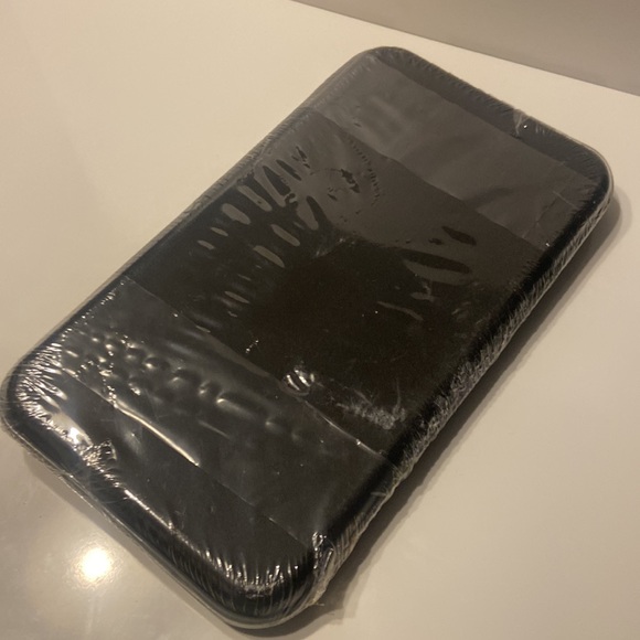 80 Capacity CD/DVD Case Holder Zipper CD Wallet Hard Plastic case black - Picture 6 of 8